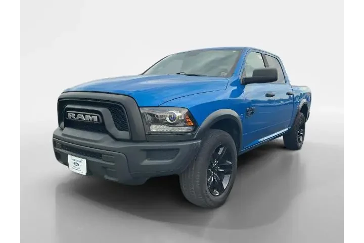 $37950 : Ram 1500 Classic 2024 4x4 SL image 3