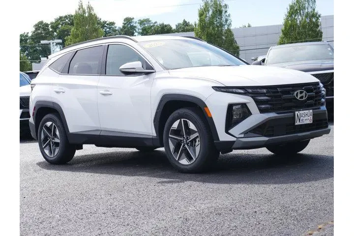 $33395 : Hyundai TUCSON 2025 AWD SEL image 9