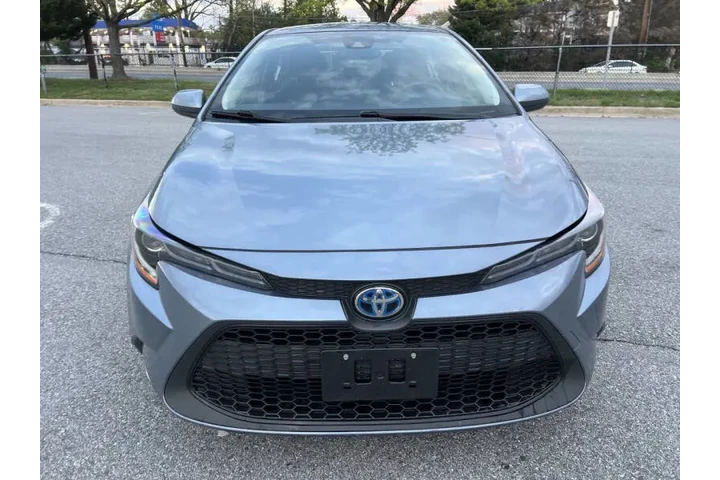 $14500 : 2022 Corolla Hybrid LE image 4