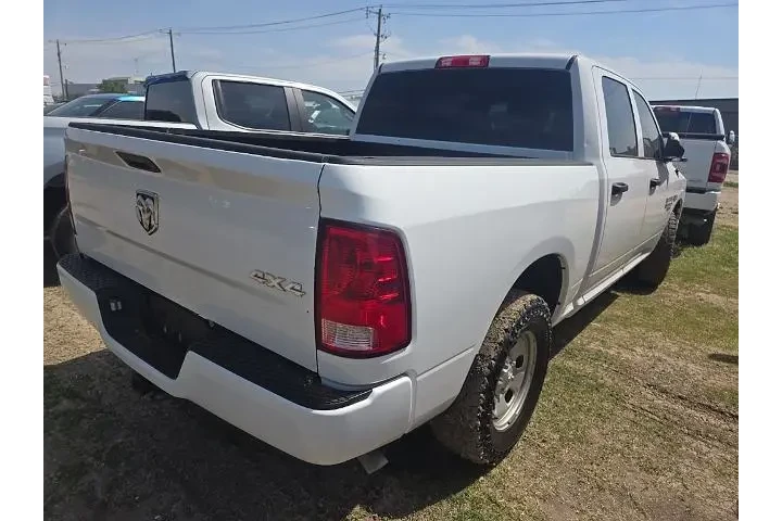 $22180 : Ram 1500 Classic 2021 4x4 Tr image 3