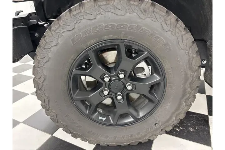 $28499 : Jeep Wrangler Unlimited 2022 image 5