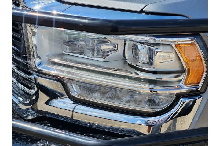 Ram 3500 2024 4x4 Limited 4d image 6