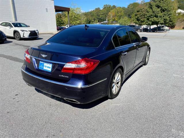 $12000 : 2012 Genesis 3.8L V6 image 5