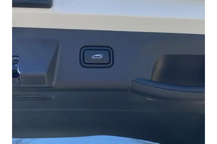 $31750 : Hyundai TUCSON 2025 SEL Conv image 8