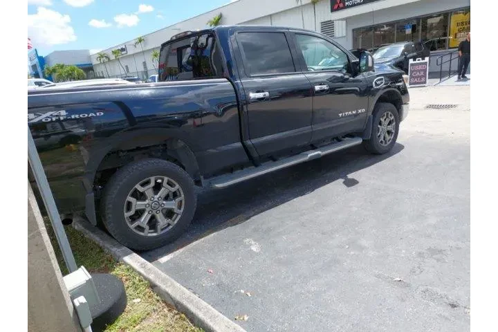 $21991 : Nissan Titan XD 2019 4x4 S 4 image 3