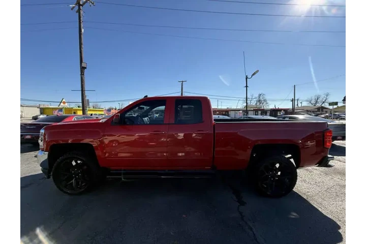 $20995 : 2018 Silverado 1500 LT image 10