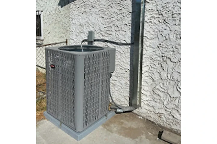 Instalación y Reparación de AC image 1