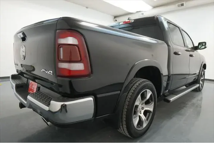 $21900 : Ram 1500 2019 4x4 Laramie 4d image 9