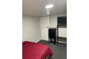 $670 : Separate entrance Room thumbnail