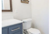 $1800 : Live in our charming 3-bedroom thumbnail