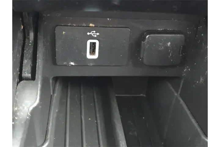 $21329 : Ford Explorer 2018 AWD Limit image 10