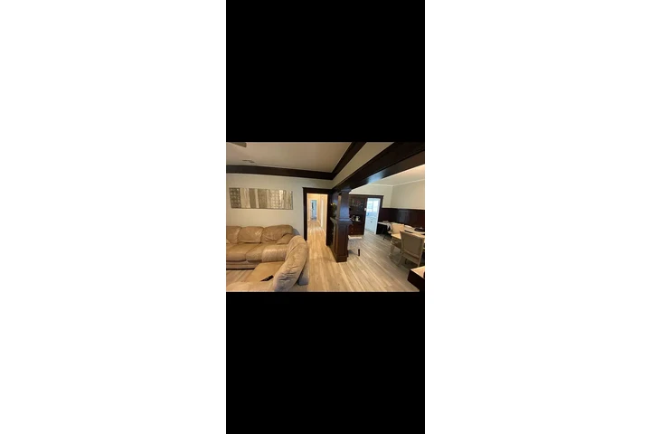 $1400 : Boyle Heights 3 Bed/ 1 Bath image 7