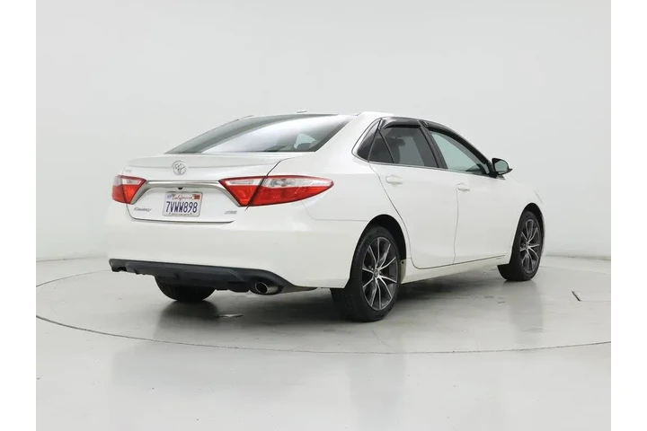 $14599 : Toyota Camry 2015 XSE 4dr Se image 8