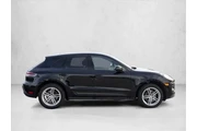 $34470 : Porsche Macan 2022 AWD 4dr S thumbnail