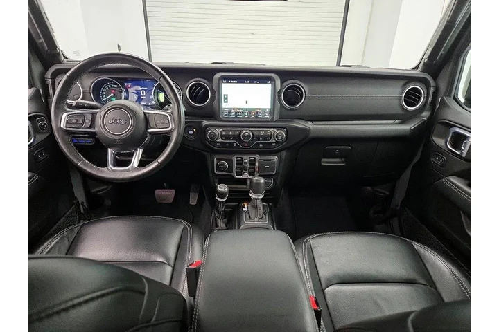 $32998 : Jeep Wrangler 2023 4x4 Sahar image 9