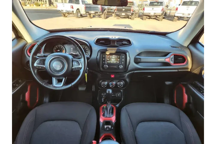 $10495 : 2015 Renegade Trailhawk image 5