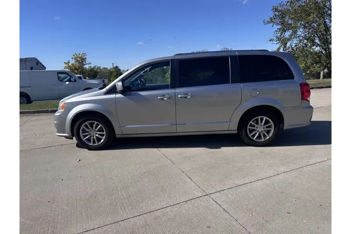 $10500 : 2019 Grand Caravan SXT image 4