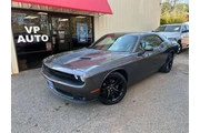 2017 Challenger SXT en Greenville