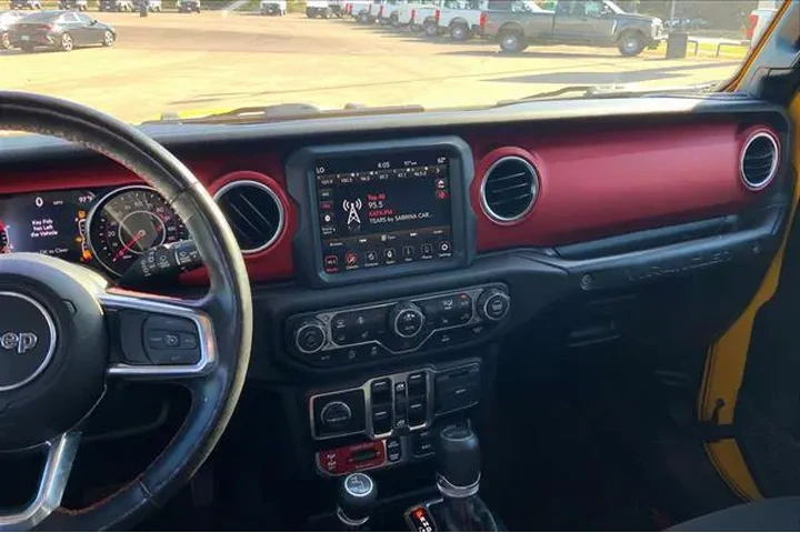 $31875 : Jeep Wrangler Unlimited 2021 image 5