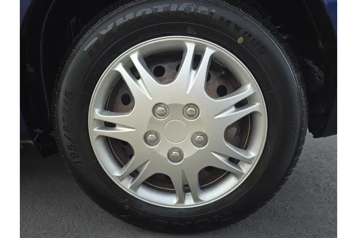 $7995 : Toyota Corolla 2007 LE 4dr S image 6