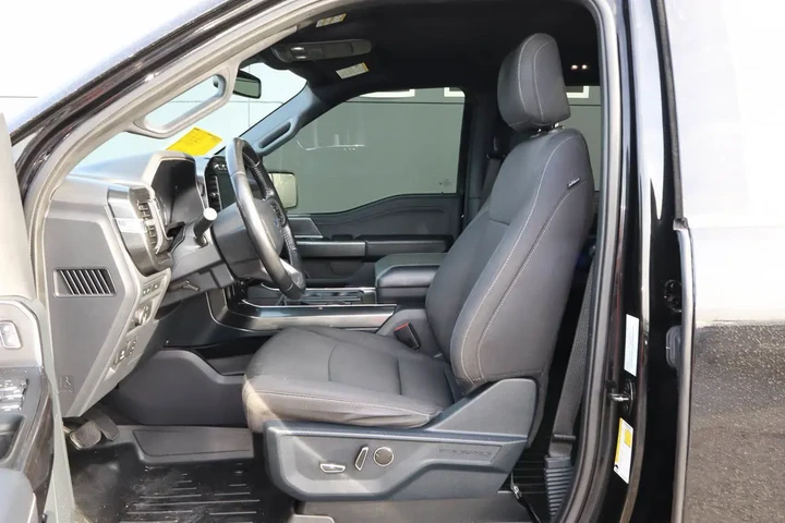 $32587 : 2021 F-150 XLT 4WD SuperCrew image 7