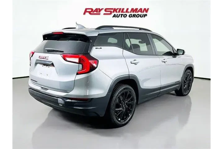 $23975 : GMC Terrain 2023 SLE 4dr SUV image 7