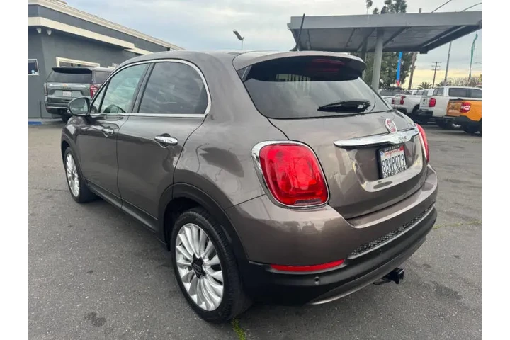 2016 FIAT 500X Lounge image 5