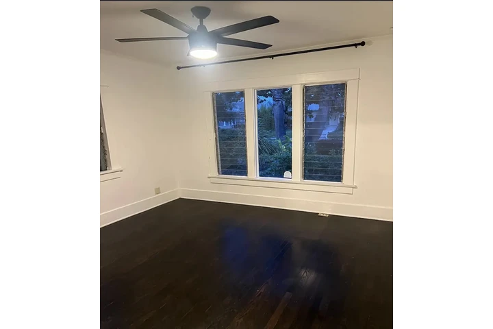 $1400 : 3 dormitorios y 2 baños comple image 3