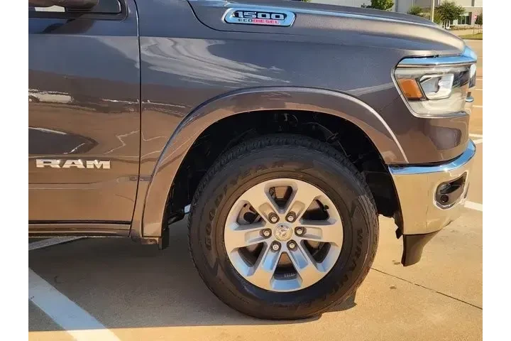 $37883 : Ram 1500 2022 4x2 Laramie 4d image 8