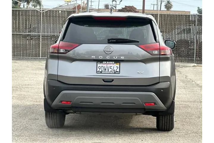 $23990 : Nissan Rogue 2023 SV 4dr Cro image 4