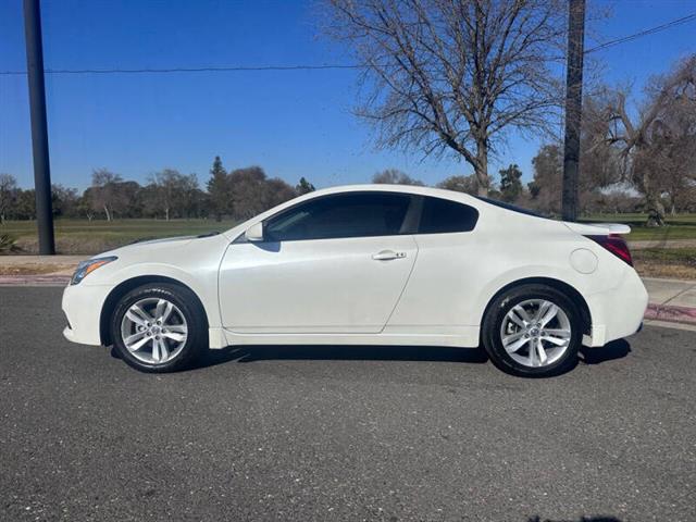 $7995 : 2013 Altima 2.5 S image 4