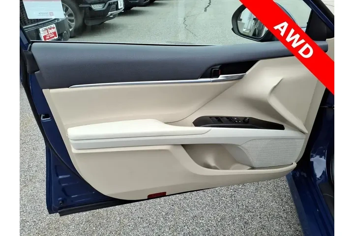 $23879 : Toyota Camry 2023 AWD LE 4dr image 10