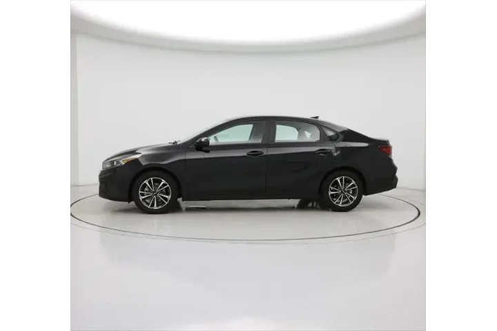 $19998 : Kia Forte 2024 LXS 4dr Sedan image 3