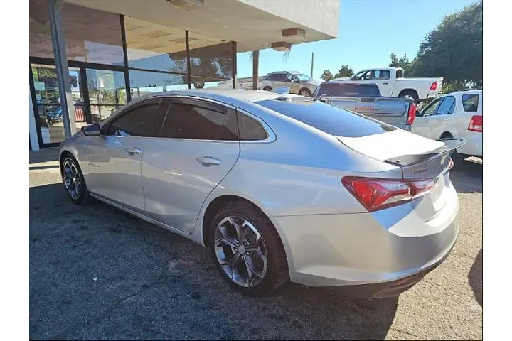$16995 : Chevrolet Malibu 2022 LT 4dr image 1