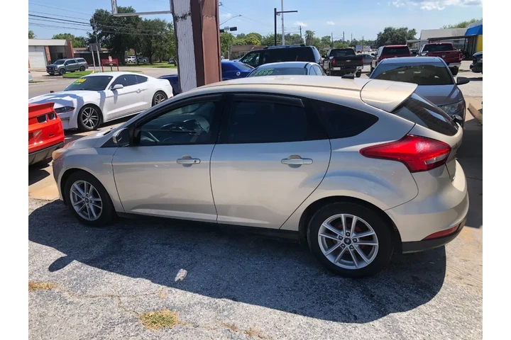 $10995 : 2017 Focus image 3