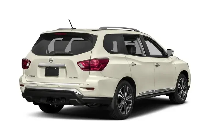 $14985 : Nissan Pathfinder 2017 4x4 S image 5