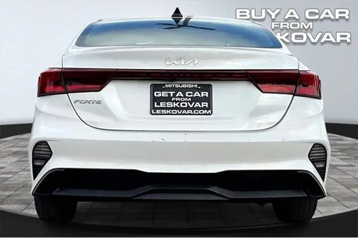 $14998 : Kia Forte 2024 LX 4dr Sedan image 4