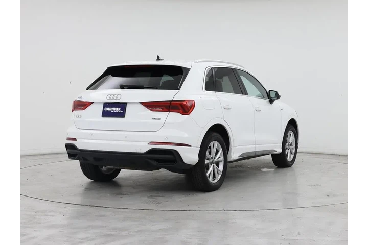 $27998 : Audi Q3 2023 AWD quattro S l image 8