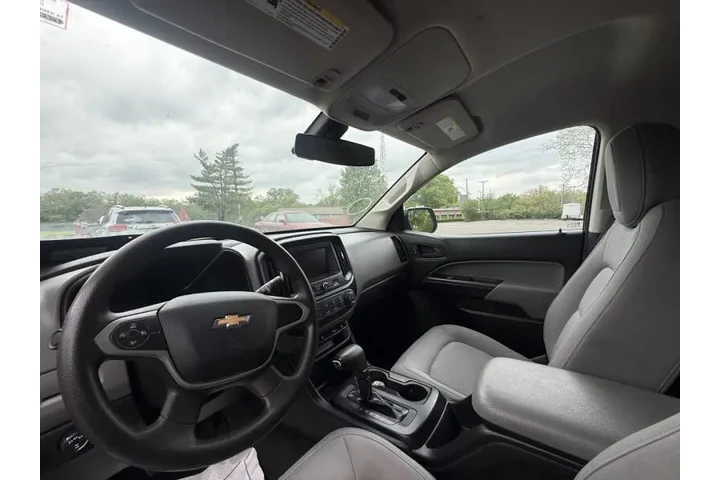 $17999 : 2020 Colorado Work Truck image 9