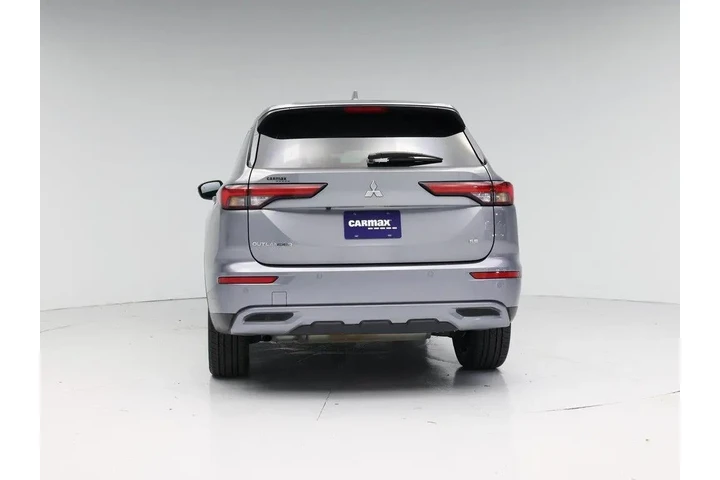 $22998 : Mitsubishi Outlander 2024 SE image 6