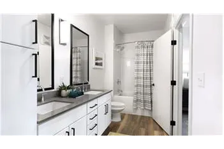 $2275 : Rental property with 2 bedro image 9