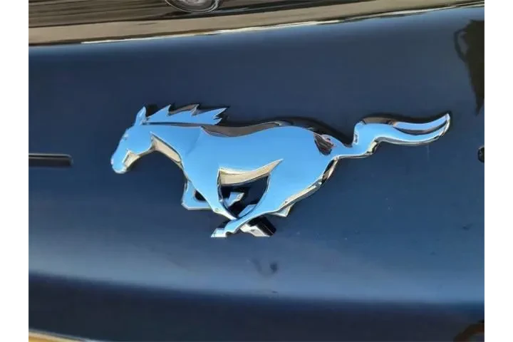 $20591 : Ford Mustang 2022 EcoBoost 2 image 5