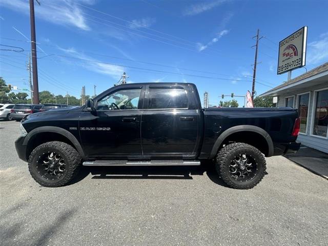 $19814 : 2012 RAM 1500 Sport Crew Cab image 2