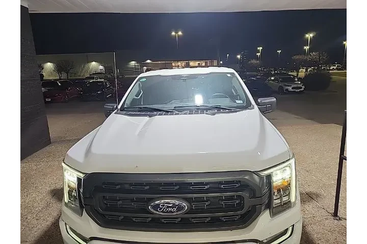 $26669 : Ford F-150 2023 4x2 XLT 4dr image 1