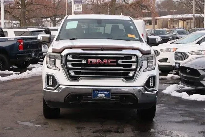 $33950 : GMC Sierra 1500 2019 4x4 SLT image 4