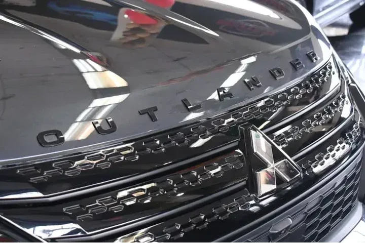 $29995 : Mitsubishi Outlander 2024 AW image 7