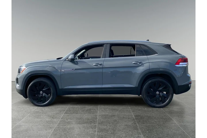 $35808 : Volkswagen Atlas Cross Sport image 2