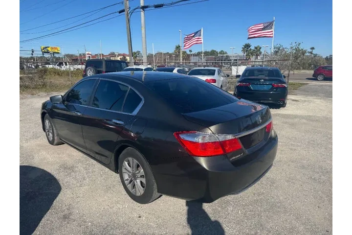 $9297 : 2014 Accord LX image 8