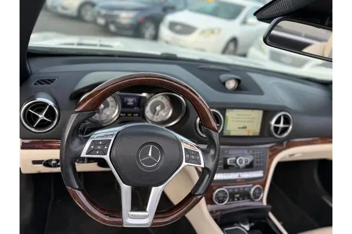 $31289 : Mercedes-Benz SL-Class 2014 image 10