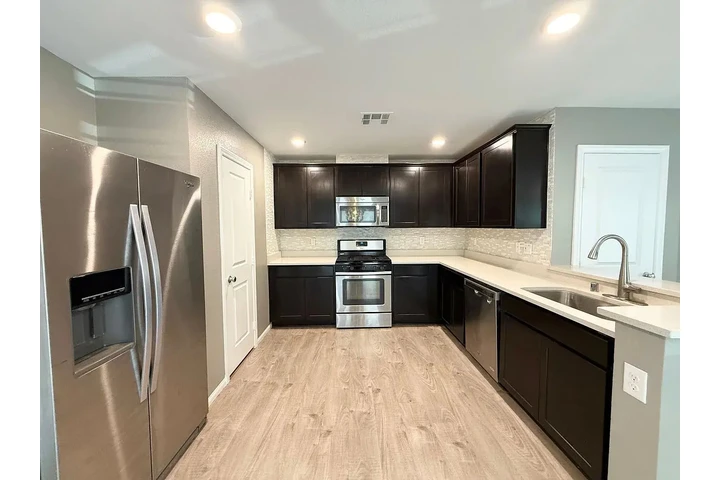 $1000 : UPGRADED  STAINLESS  HOME image 2